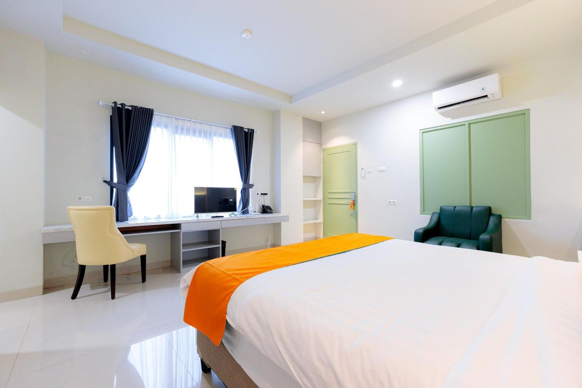 Sans Hotel 88 Andalan Surabaya By Reddoorz Eksteriør bilde