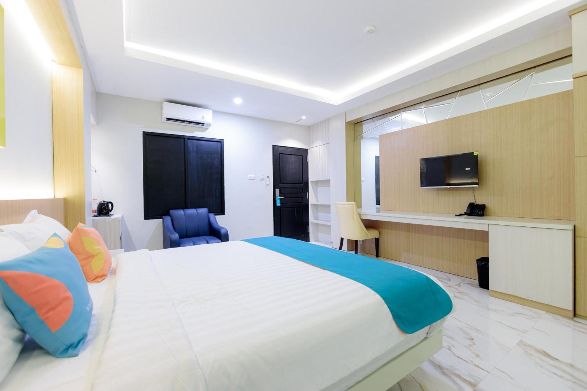 Sans Hotel 88 Andalan Surabaya By Reddoorz Eksteriør bilde